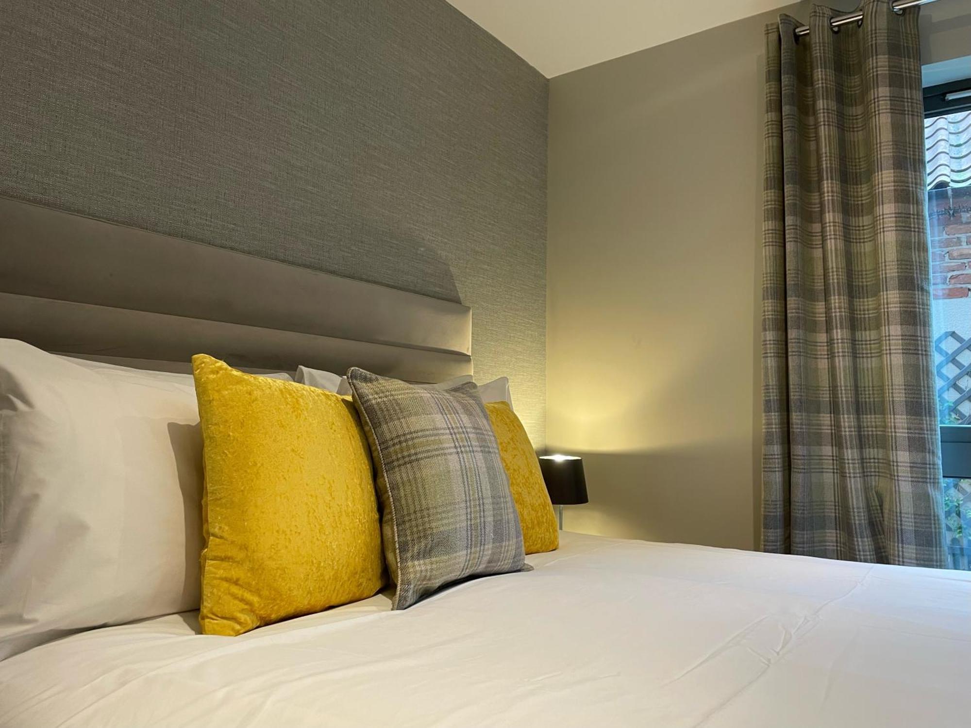 York Staycation With Free Parking Εξωτερικό φωτογραφία