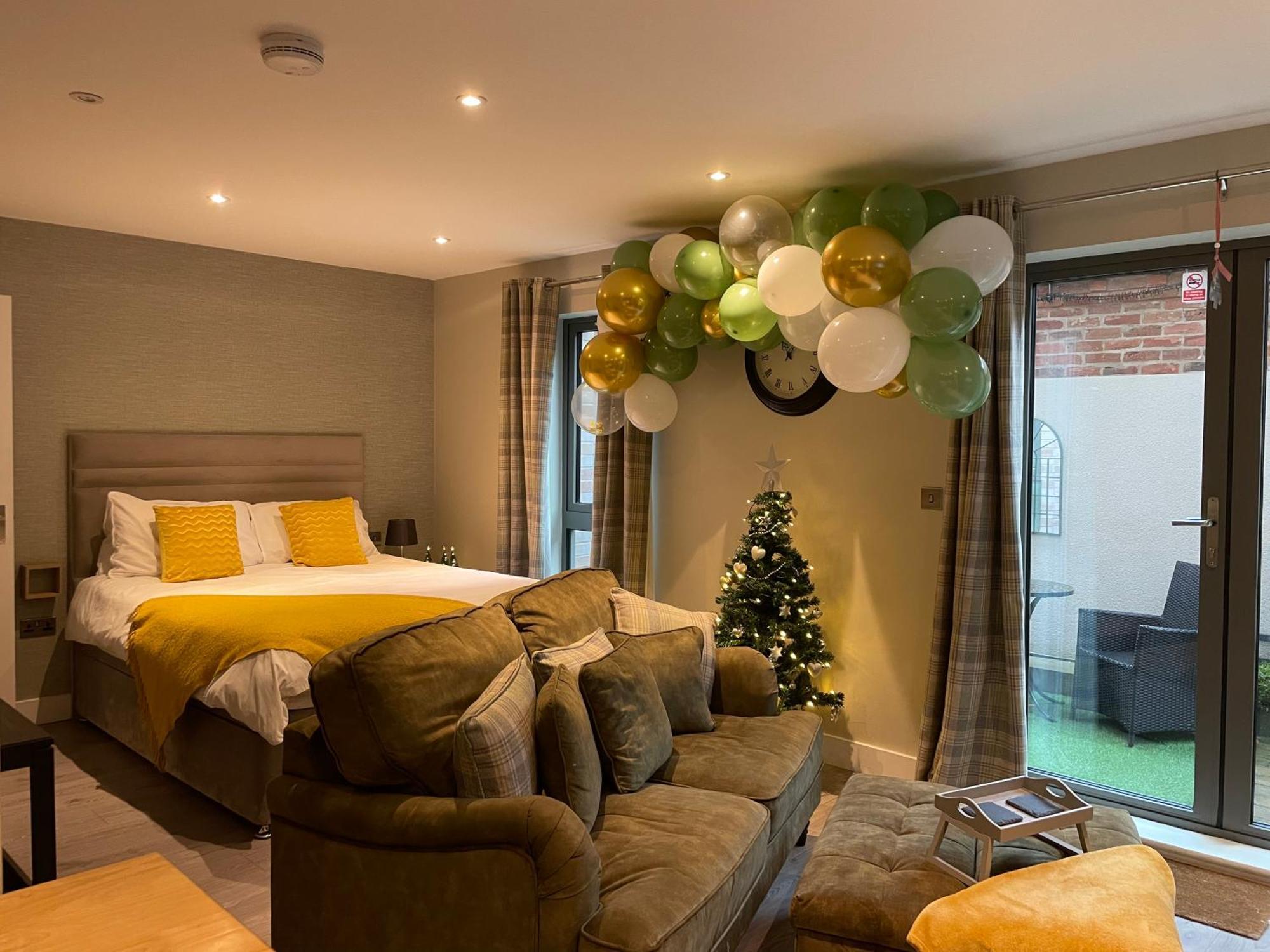 York Staycation With Free Parking Εξωτερικό φωτογραφία